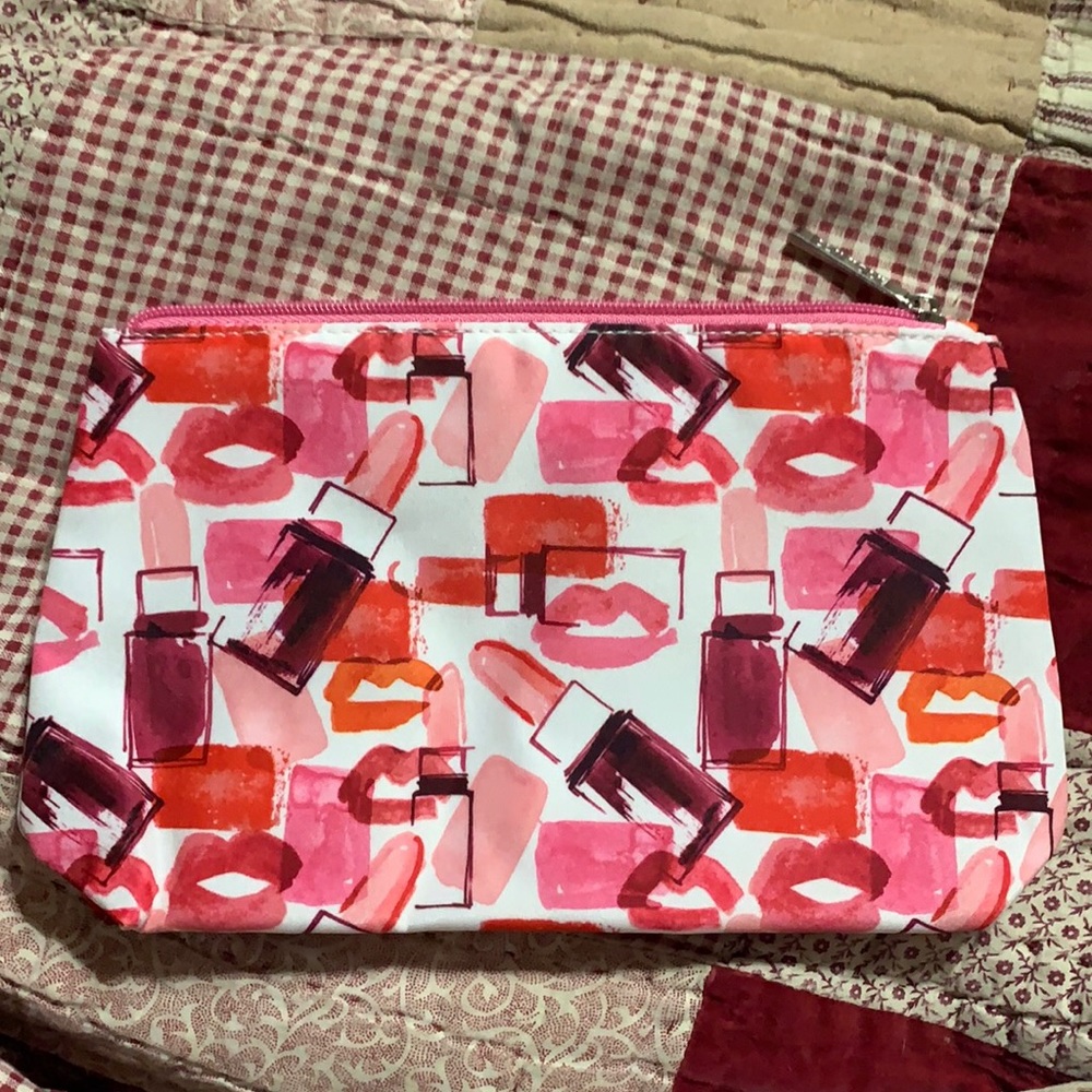 4 for $20 Clinique makeup bag